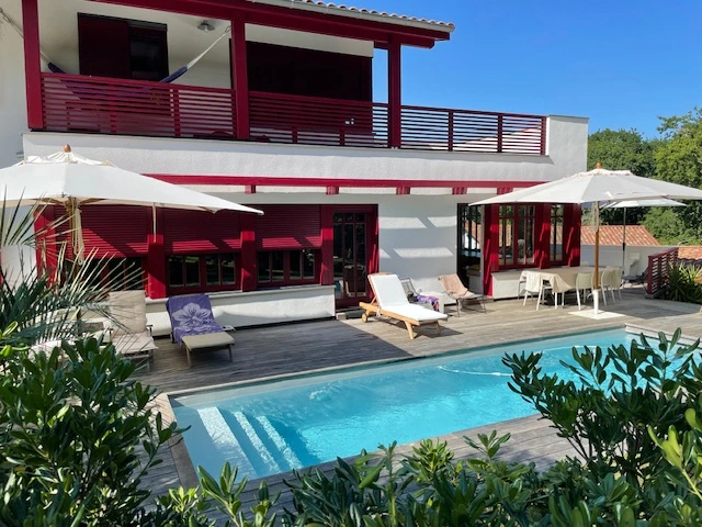 Maison avec piscine